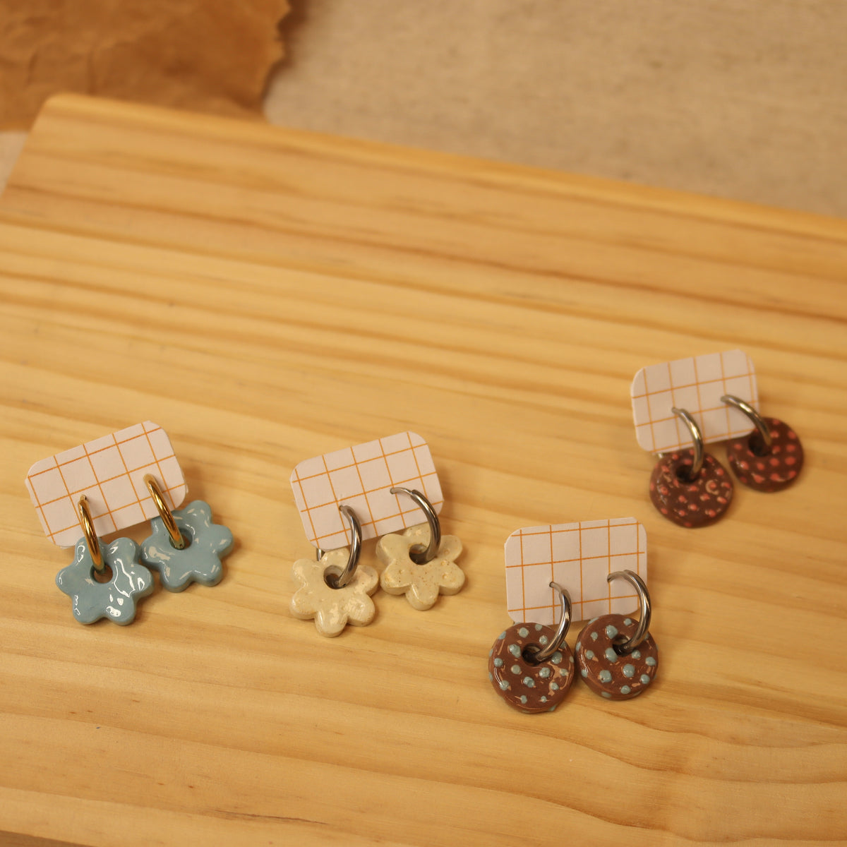 pendentes varios